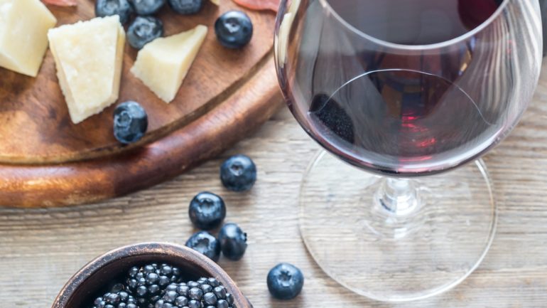 Ako si pripraviť výborné černicové víno, tu sú recepty